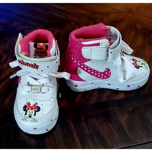 COLLECTIBLE SPECIAL EDITION MINNIE MOUSE NIKE AIR FORCE 1'S HIGH TOPS - Picture 5 of 10